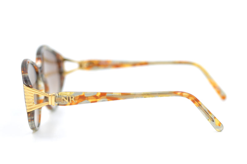 Nina Ricci 3037 vintage sunglasses. 90s Nina Ricci Sunglasses. Prescription sunglasses. Nina Ricci prescription sunglasses. Designer vintage sunglasses.