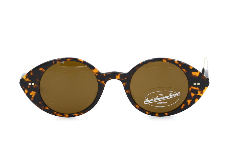 Hopper by Anglo American Eyewear Vintage Sunglasses. Original Vintage Sunglasses. Ladies Sunglasses. Women's Vintage Sunglasses. Stylish Sunglasses. Designer Vintage Sunglasses. Sustainable Sunglasses.