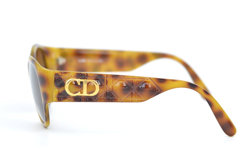 Christian Dior 2005 vintage sunglasses. 90s Christian Dior sunglasses. 90s Dior Sunglasses. Princess Diana Sunglasses.