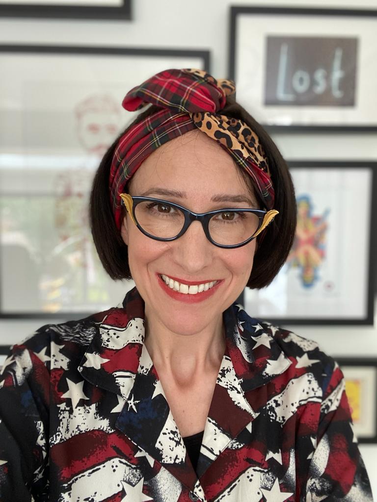 What colour glasses and sunglasses suit me?