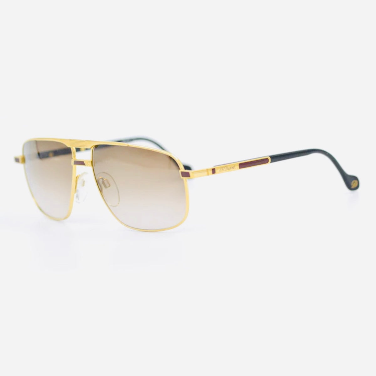 St dupont D002 sunglasses. the actual pair worn by brad pitt in the F1 APXGP movie