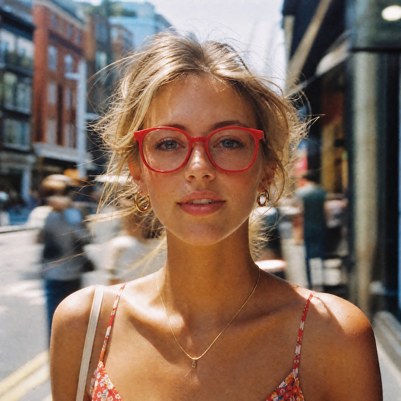 Chelsea Women's 80s Red Oversized Glasses