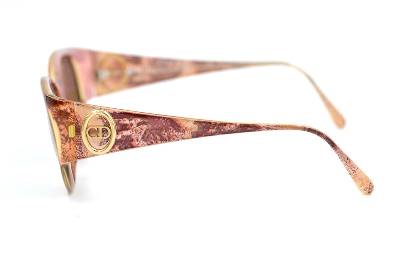 Christian Dior 2849 Women's designer sunglasses. 