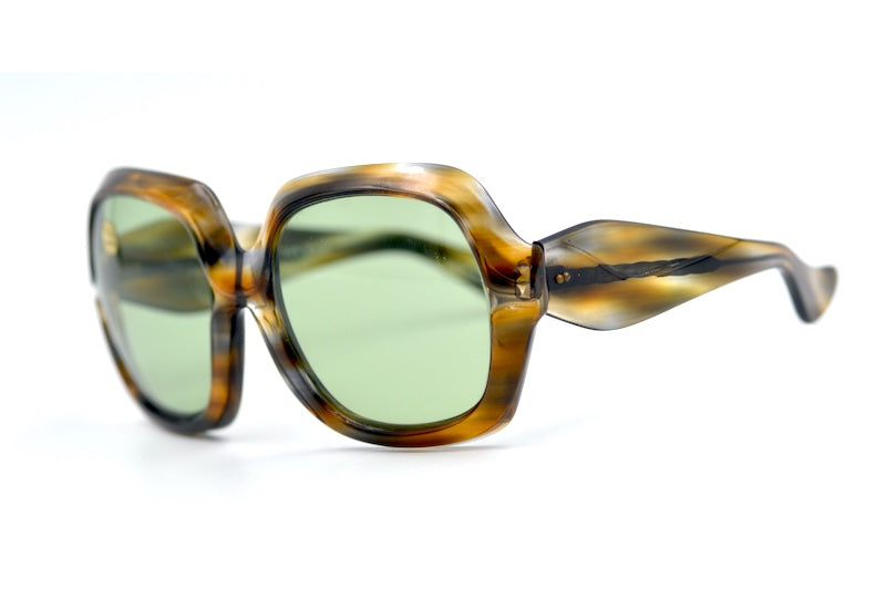 Cintra 70s vintage square oversized  sunglasses. Women's 70s vintage sunglasses. 