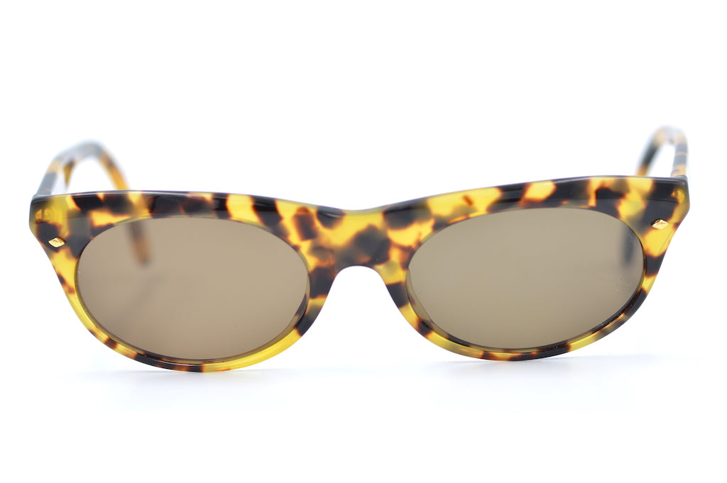 YSL 6504 sunglasses. Vintage YSL sunglasses. 90s YSL sunglasses. Women's YSL sunglasses. Prescription YSL sunglasses. Women's designer sunglasses. 90s YSL. Yves Saint Laurent sunglasses. 