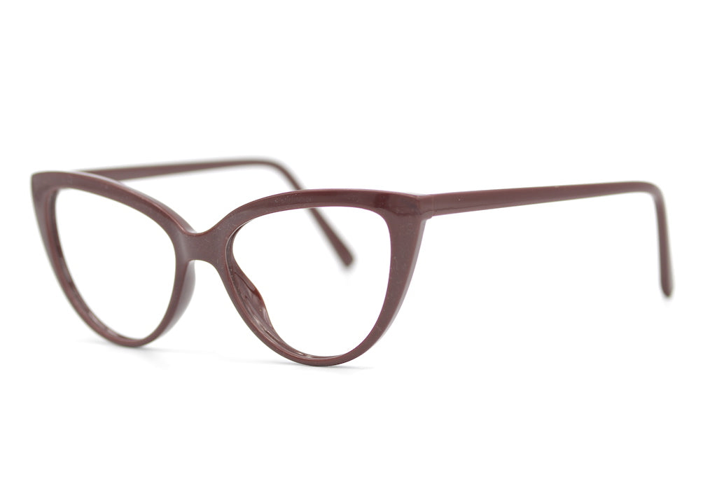 Suzie Maroon retro glasses. Retro cat eye glasses. Maroon cat eye glasses. Sustainable glasses.Sustainable eyeglasses.