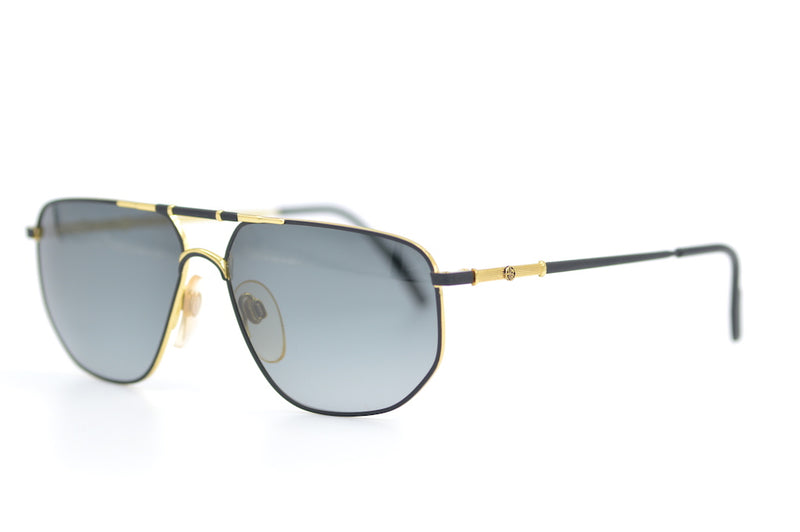 Alfa Romeo 113 503 vintage sunglasses. Formula 1 sunglasses. Racing driver aviator sunglasses. Alfa Romeo Sunglasses. 