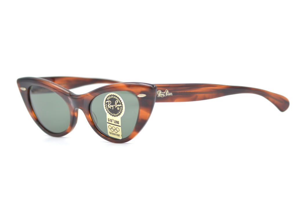 Bausch & Lomb W0960 Ray-Ban Sunglasses. Cat eye Ray-Ban sunglasses. Rare Ray-Ban sunglasses. 90s Ray-Ban sunglasses.
