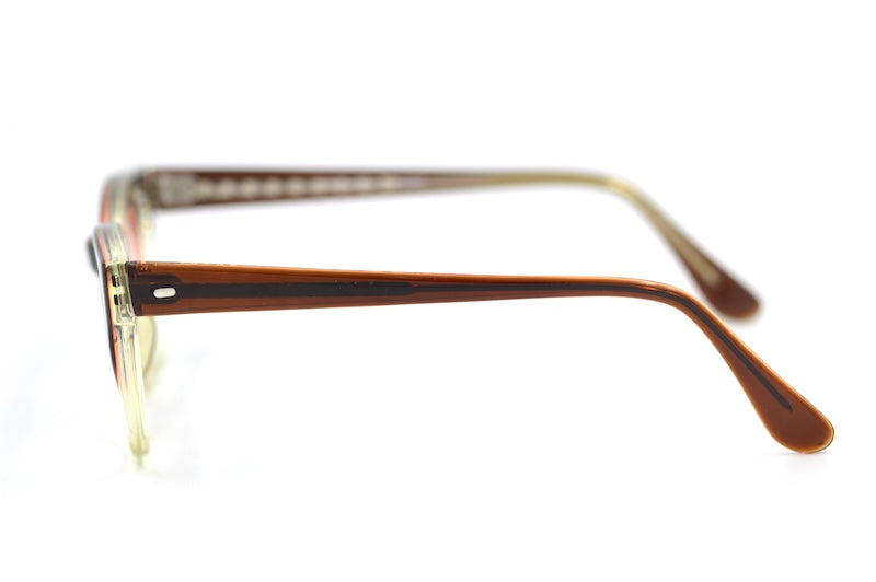 Kelvin brown fade men's 70s vintage glasses. 