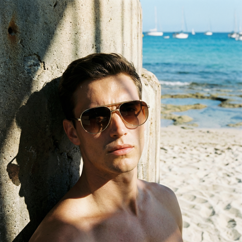 L'AMY Freeport Vintage Sunglasses. Men's gold aviator vintage sunglasses. 