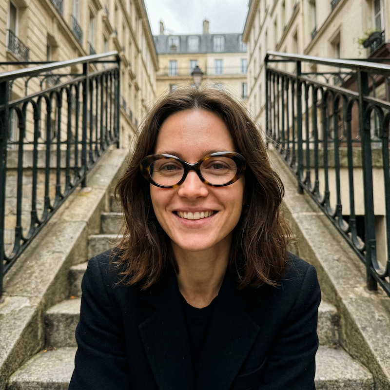 Lampsex Oval cat-eye vintage glasses in brown mottled acetate. Women's 50s vintage glasses. 