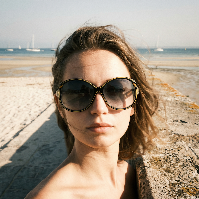 Nina Ricci 1313 sunglasses. 70s sunglasses. Women's 70s sunglasses. Oversized 70s sunglasses. Black 70s sunglasses. 