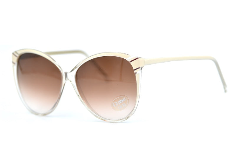 Piave women's 80s oversized vintage sunglasses.
