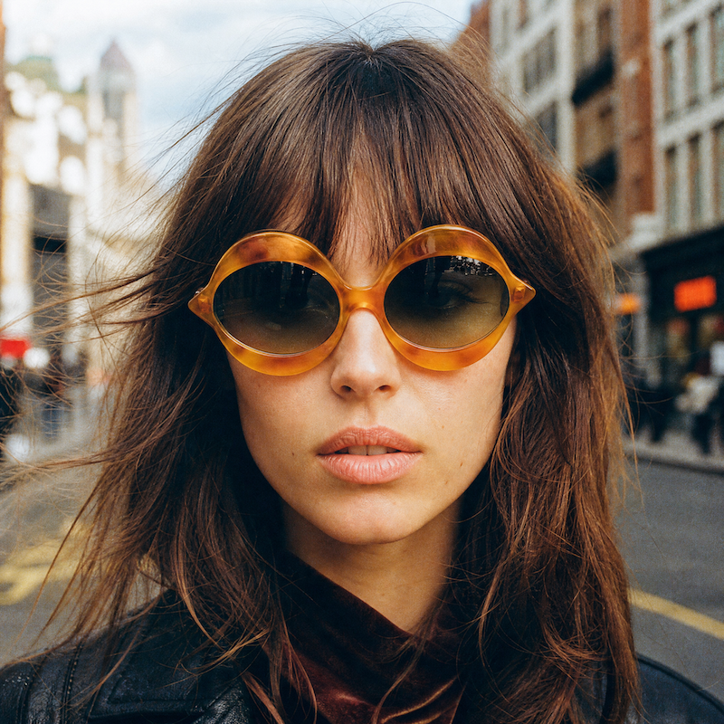 Pierre Cardin Kiss C-18 60s vintage sunglasses. Women's 60s Mod style sunglasses. 