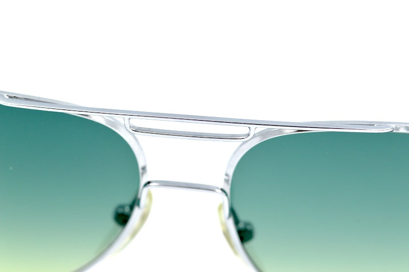 Pilot Look sunglasses. Cliff Booth style aviator sunglasses. Men's silver aviator sunglasses. 