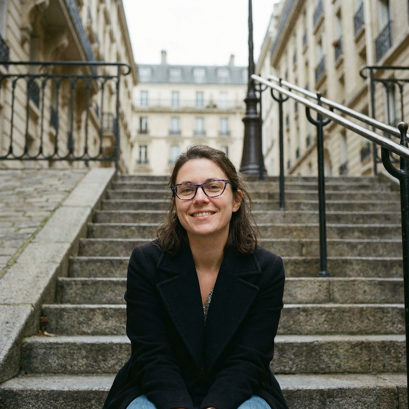 Rodenstock 7041 Vintage Glasses. Women's vintage glasses. Stylish women's glasses online. Women's purple glasses. 