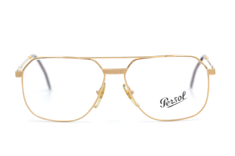 Persol Morton vintage glasses. Persol Glasses. Persol Aviator. Persol eyeglasses. Designer glasses. Designer eyeglasses. Vintage designer glasses.