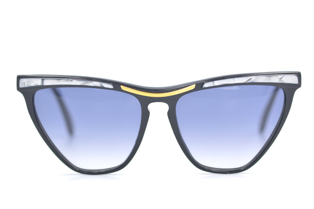 Laura Biagiotti  V78 Vintage Sunglasses. Retro Sunglasses. Laura Biagiotti Eyewear. Rare Sunglasses. Vintage Sunglasses. Stylish Sunglasses.