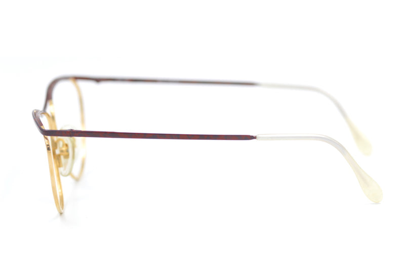 Brendel 4503 vintage cat eye glasses in gold and red. Vintage cat eye glasses. Vintage eyewear. Sustainable glasses.