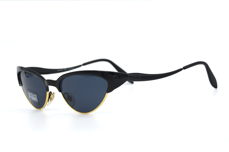 Gianfranco Ferre 367 Vintage Sunglasses. Vintage Sunglasses. Cat eye sunglasses. Vintage cat eye sunglasses. Designer cat eye sunglasses.