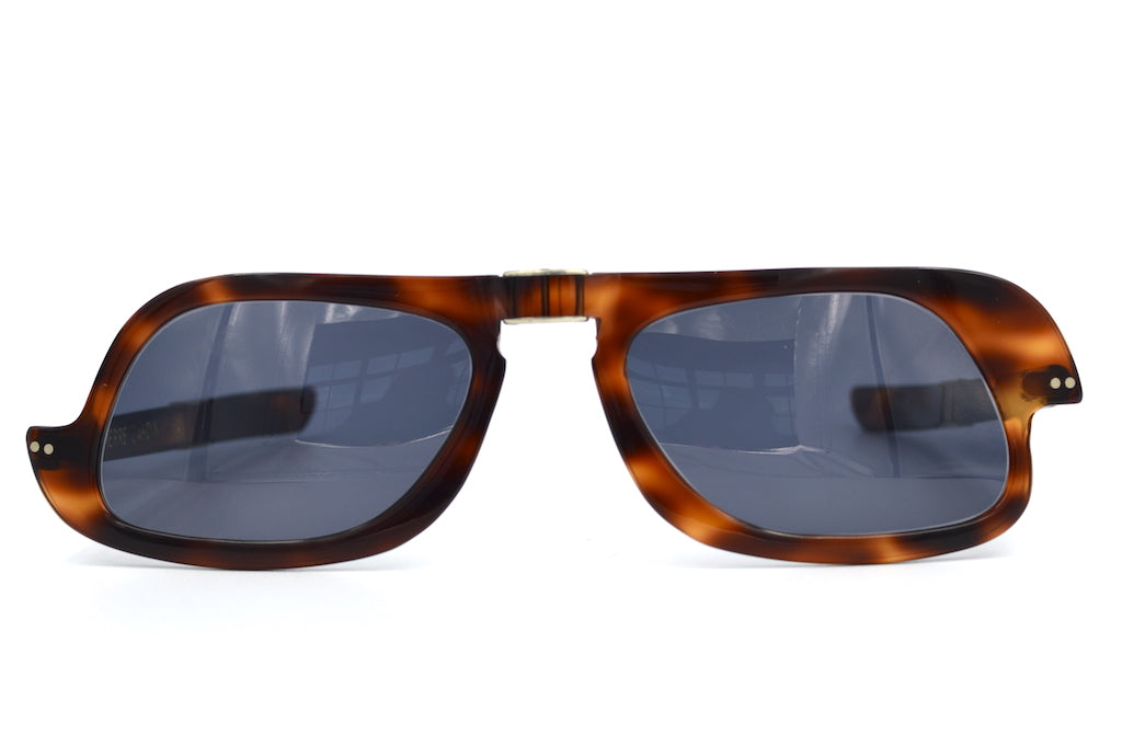 Pierre Cardin Vintage Fold Up Sunglasses. 1960's Pierre Cardin Sunglasses. Rare Vintage Sunglasses.