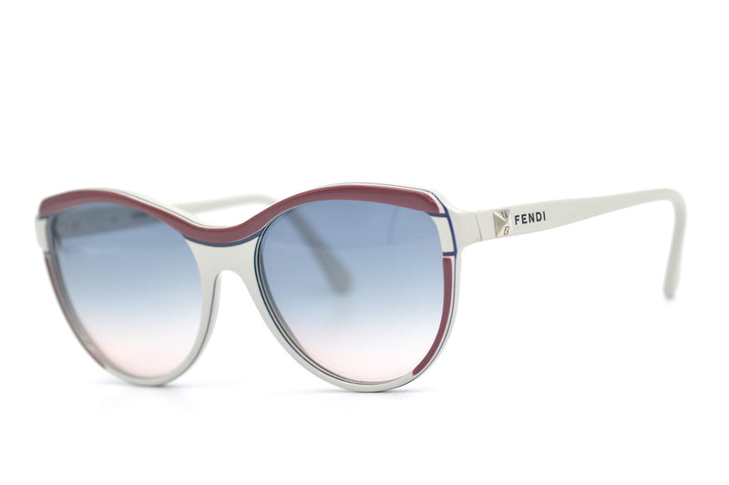 Fendi 32 GB Vintage Sunglasses. Vintage Fendi Sunglasses. Fendi Sunglasess. Vintage Designer Sunglasses. Sustainable Sunglasses. 