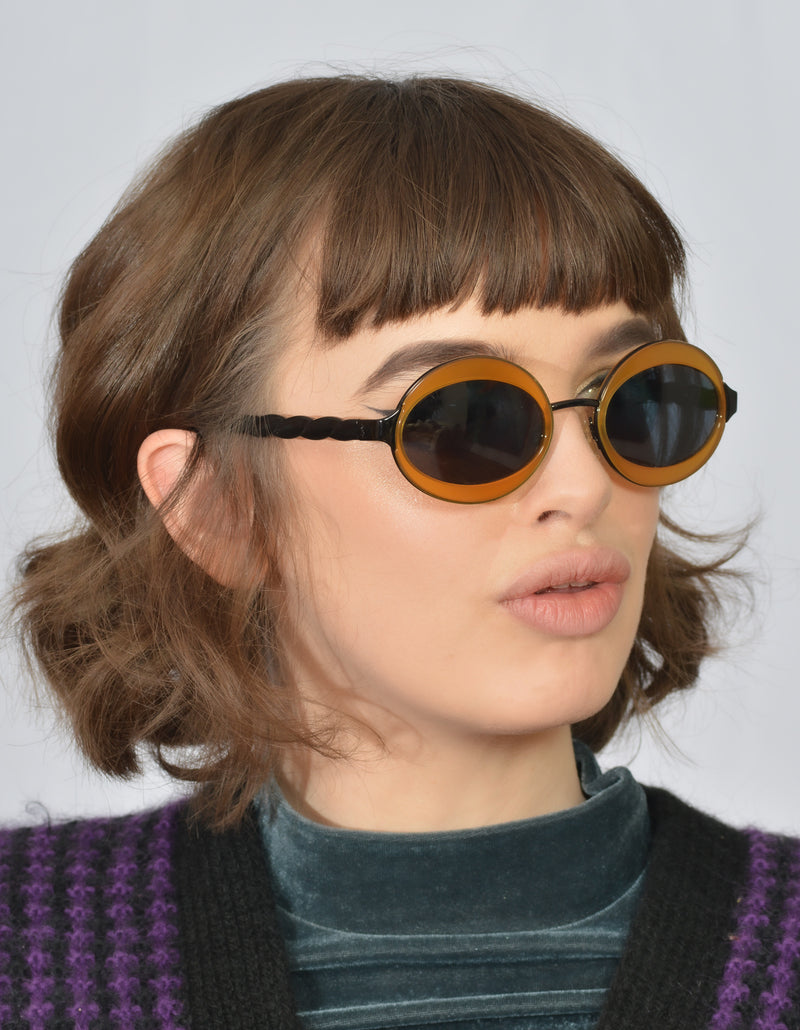 Yves Saint Laurent 6058 Y361 Vintage Sunglasses. YSL Sunglasses. Vintage YSL. Vintage Designer Sunglasses. Vintage Cat Eye Sunglasses. YSL Sunglasses. Vintage Yves Saint Laurent.