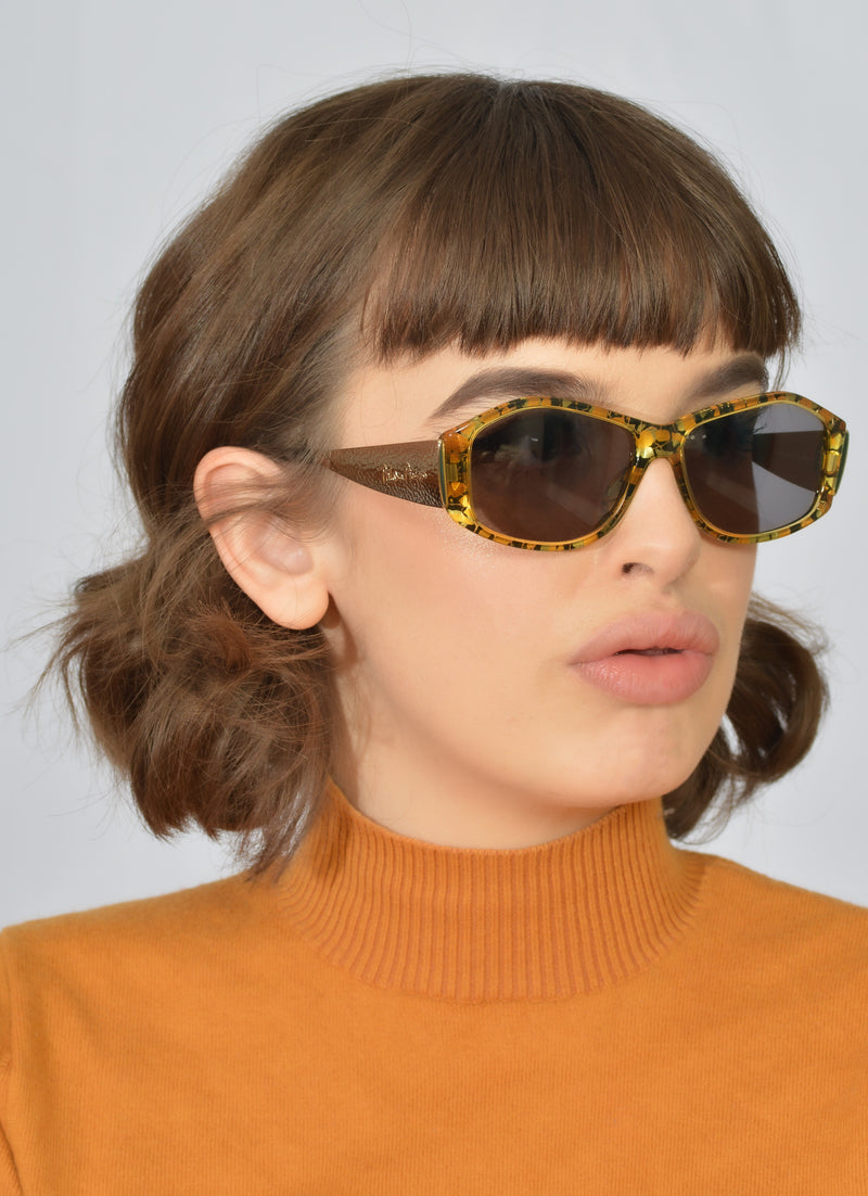 Paloma Picasso 3828 90 vintage sunglasses. Paloma Picasso sunglasses. Paloma Picasso vintage sunglasses. Rare vintage sunglasses. Designer Vintage Sunglasses.