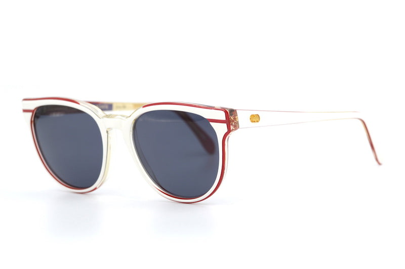 Lacoste 804 vintage sunglasses. Lacoste sunglasses. Retro sunglasses. Vintage eyeglasses. Cool vintage sunglasses. Sustainable sunglasses.