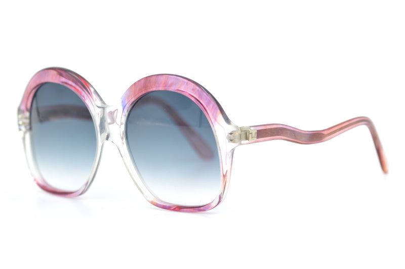 Ted Lapidus 9565 vintage sunglasses. 70s sunglasses. Oversized 1970s sunglasses. Rare vintage sunglasses. The Serpent sunglasses Netflix.