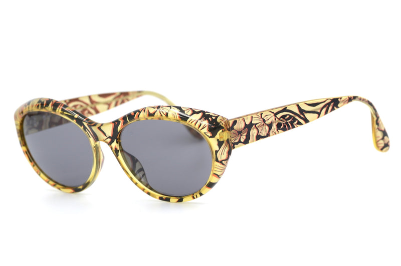 Paloma Picasso 3807 30 sunglasses. Vintage sunglasses. designer sunglasses. Womens sunglasses. Sustainable sunglasses. 