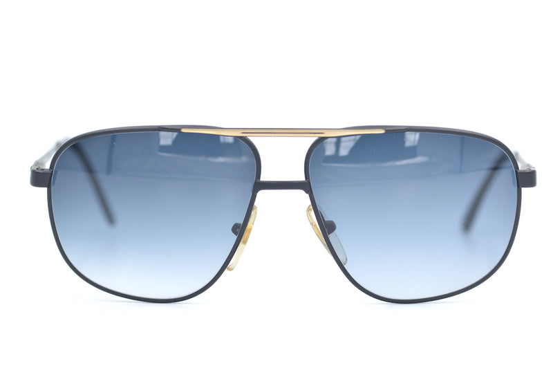 Sferoflex Turbo 679 vintage sunglasses. The Serpent sunglasses.  Matte black aviator sunglasses. Vintage sunglasses. Retro sunglasses.