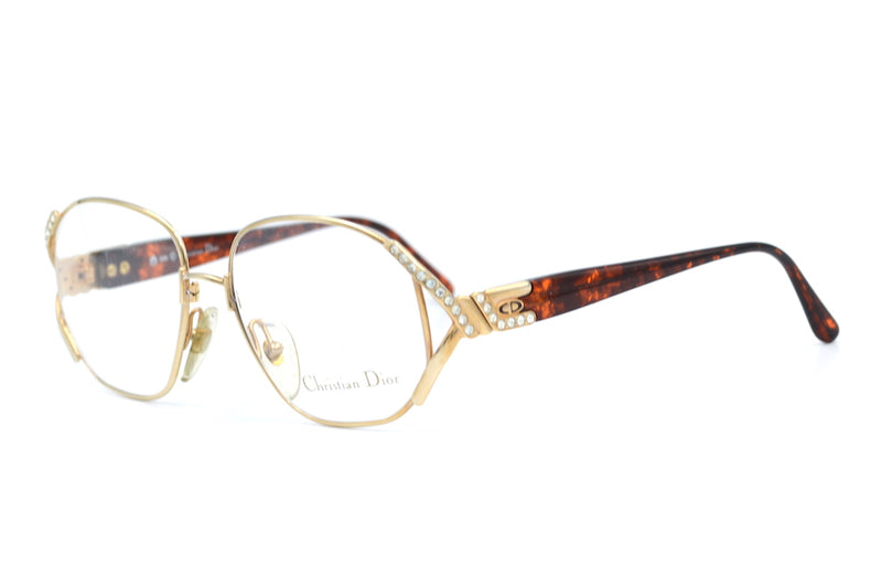 Christian Dior 2619 42 Vintage glasses. Designer Vintage Glasses. Ladies Vintage Glasses. Luxury Eyewear. Sustainable Eyewear.