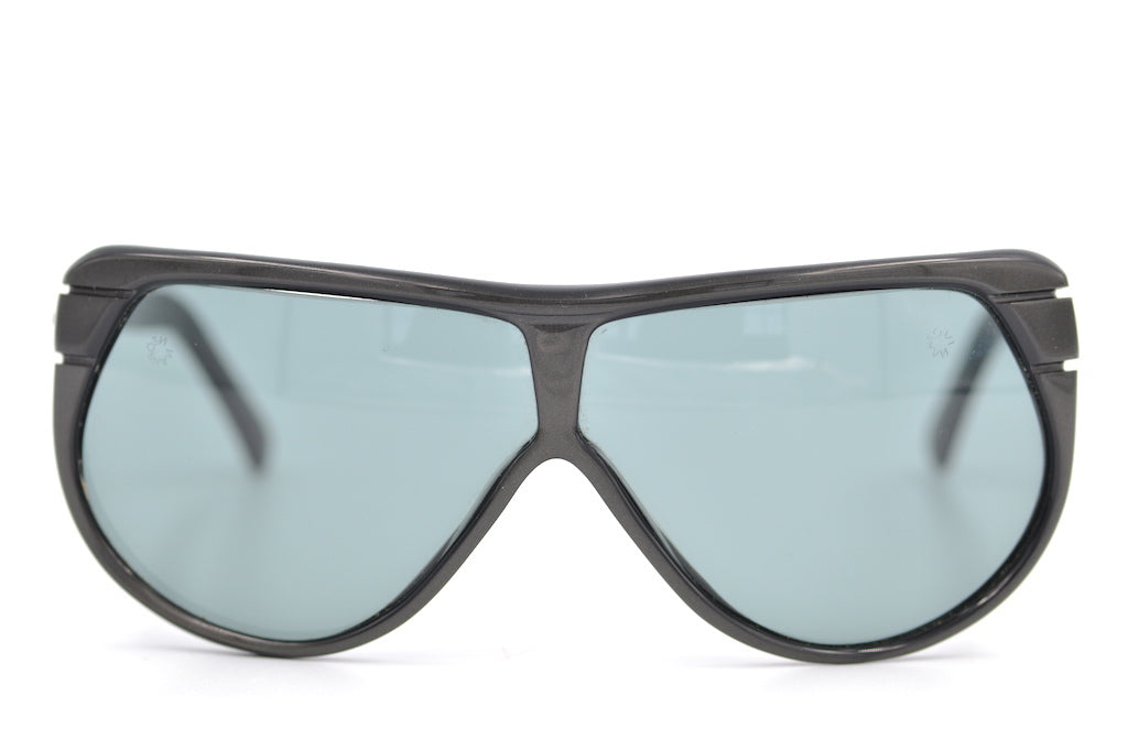 Persol Ratti PininFarina 801 Vintage Sunglasses. Rare Persol Sunglasses. PininFarina Vintage Sunglasses. Futuristic Persol Sunglasses.