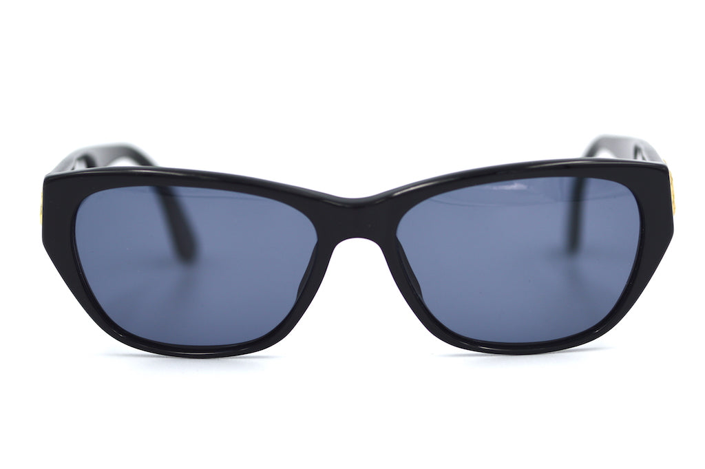Yves Saint Laurent 6529 vintage sunglasses. YSL sunglasses. YSL love heart detail sunglasses. Rare vintage YSL sunglasses. Vintage designer sunglasses.