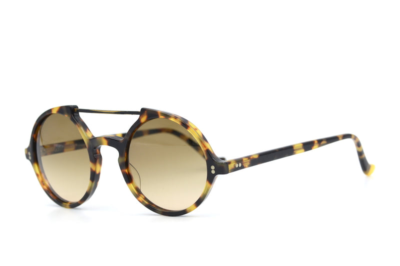 Gianni Versace 530 961 Vintage Sunglasses. 1980's Gianni Versace Sunglasses. Designer Vintage Sunglasses. Round Vintage Sunglasess. Round Designer Sunglasses. Vintage Versace. Vintage Designer Sungllasses. Vintage Designer Eyeglasses. Versace Sunglasses.
