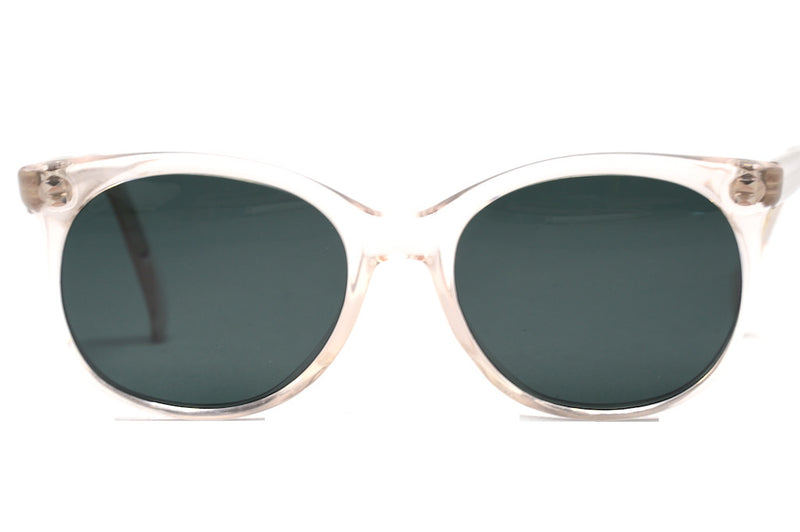 Front view Merx bespoke vintage sunglasses with UV protection